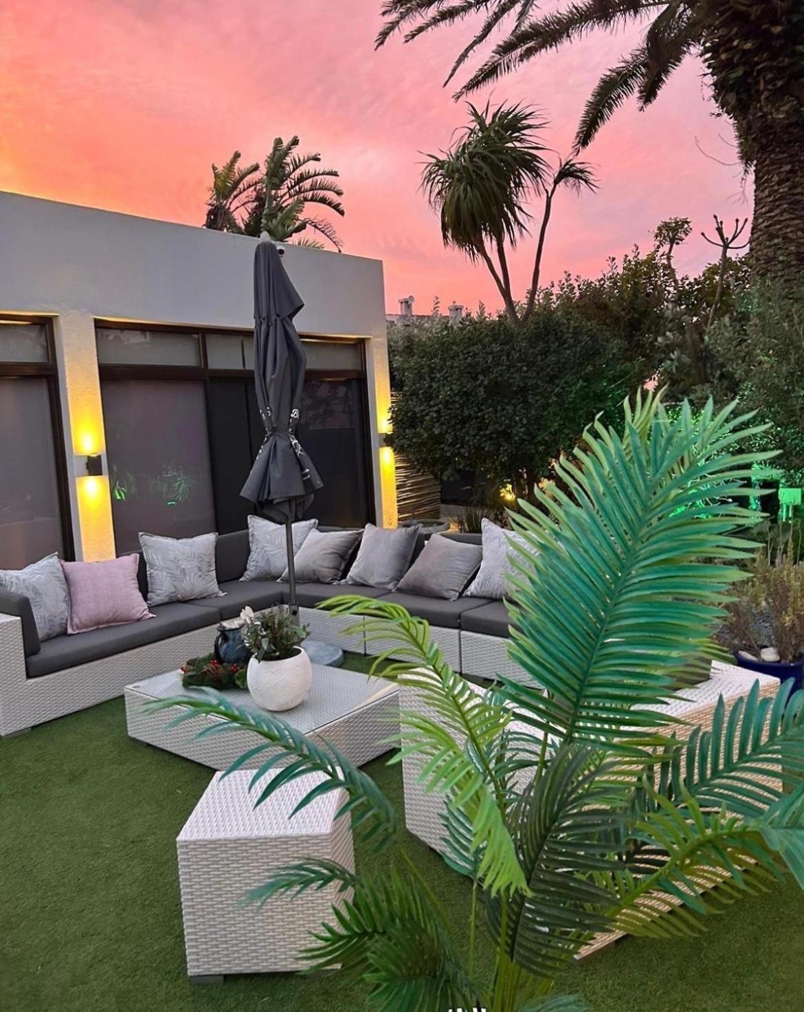 Ocean Breeze Sunset Beach - Cape Town Exterior photo