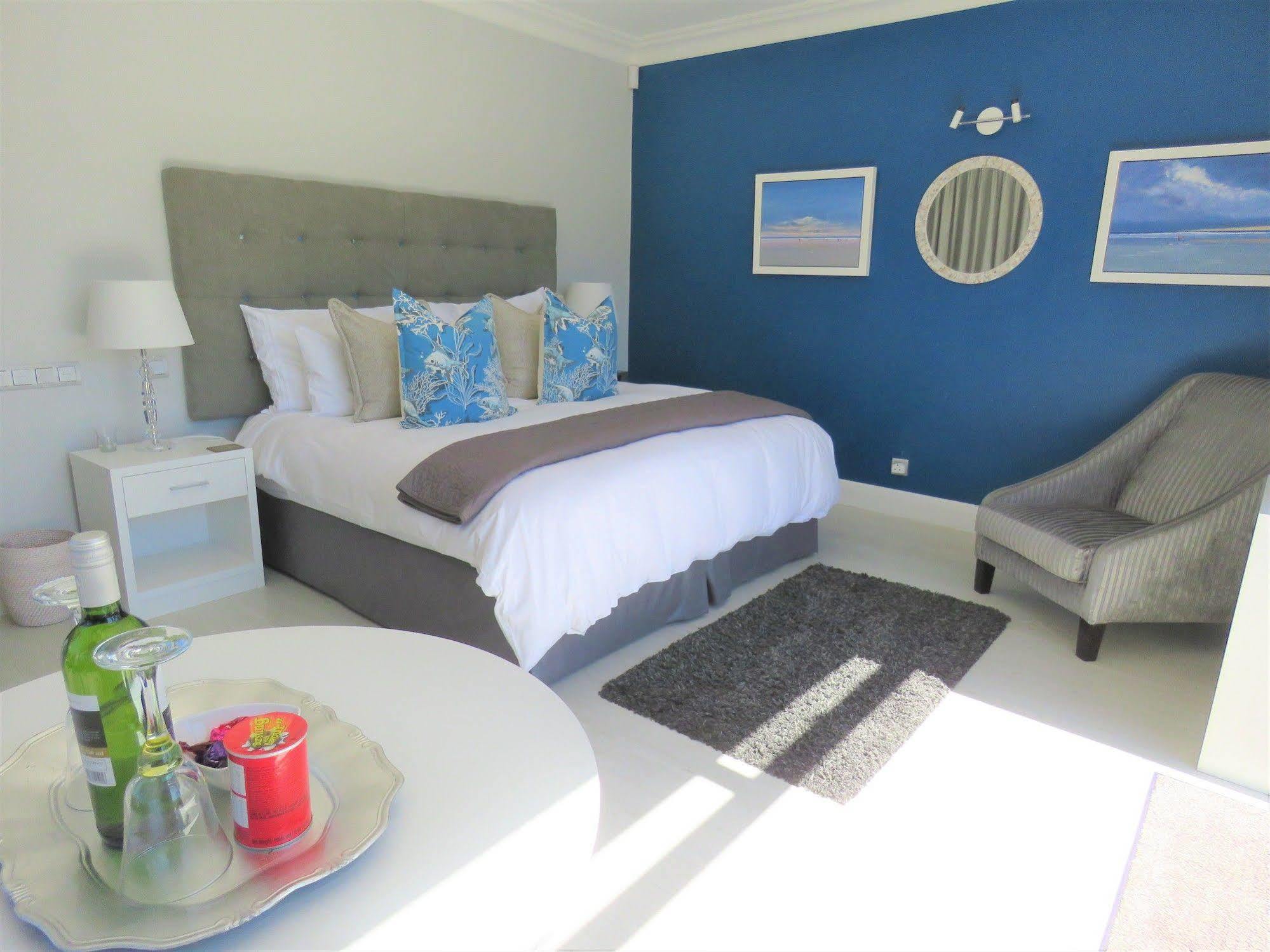 Ocean Breeze Sunset Beach - Cape Town Exterior photo